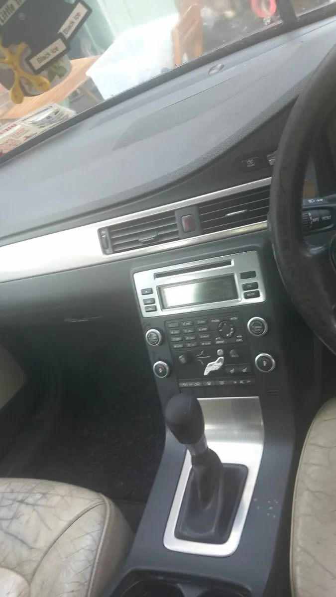 Volvo S80 2009 - Image 2