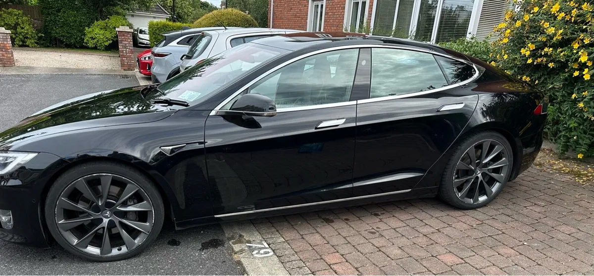 Tesla Model S 100D - Image 3
