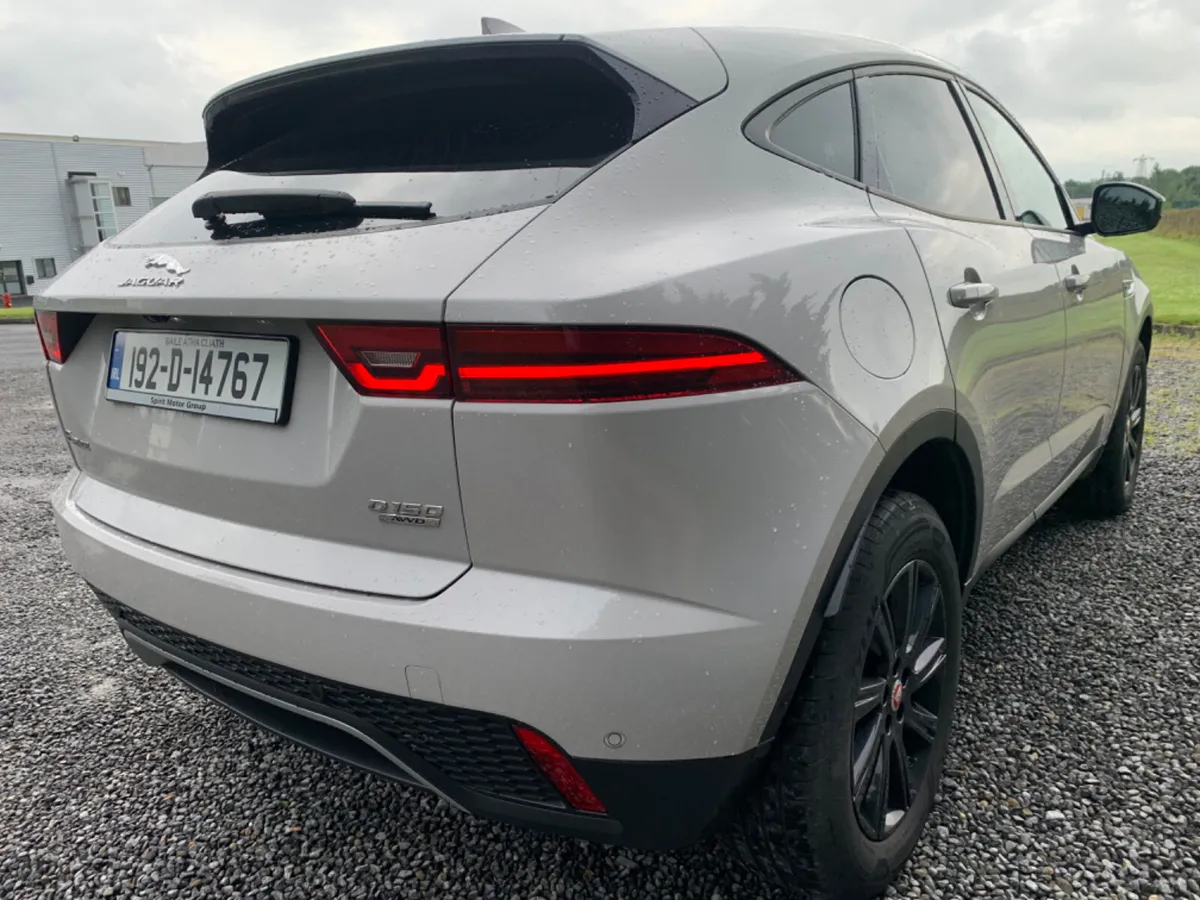 Jaguar E-Pace 2019 - Image 2