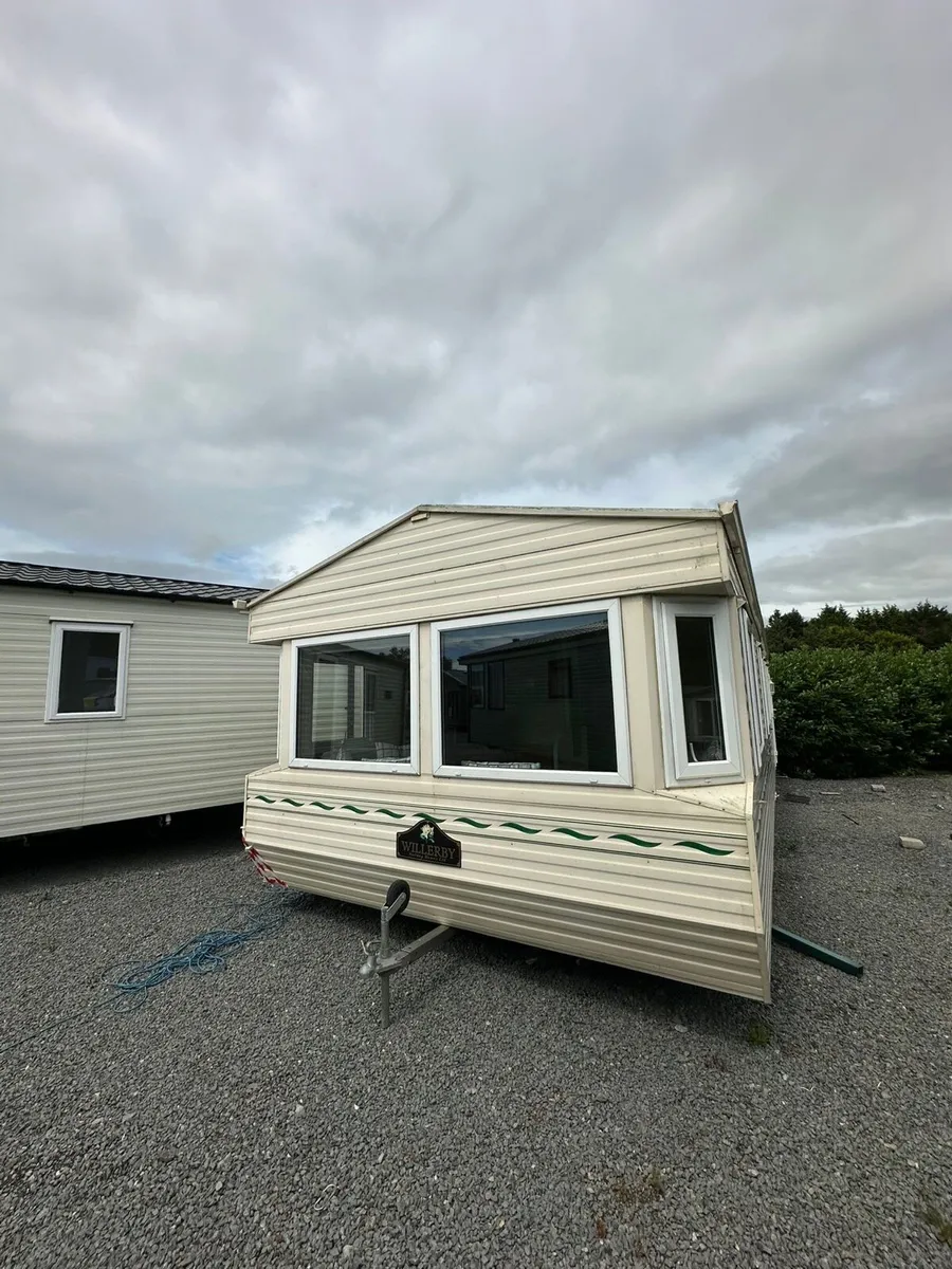 Willerby The Salisbury 37x12 3 bedrooms - Image 1