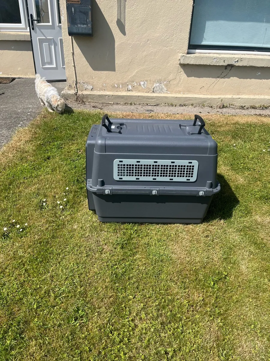 Dog carrier Airport approved - Image 2