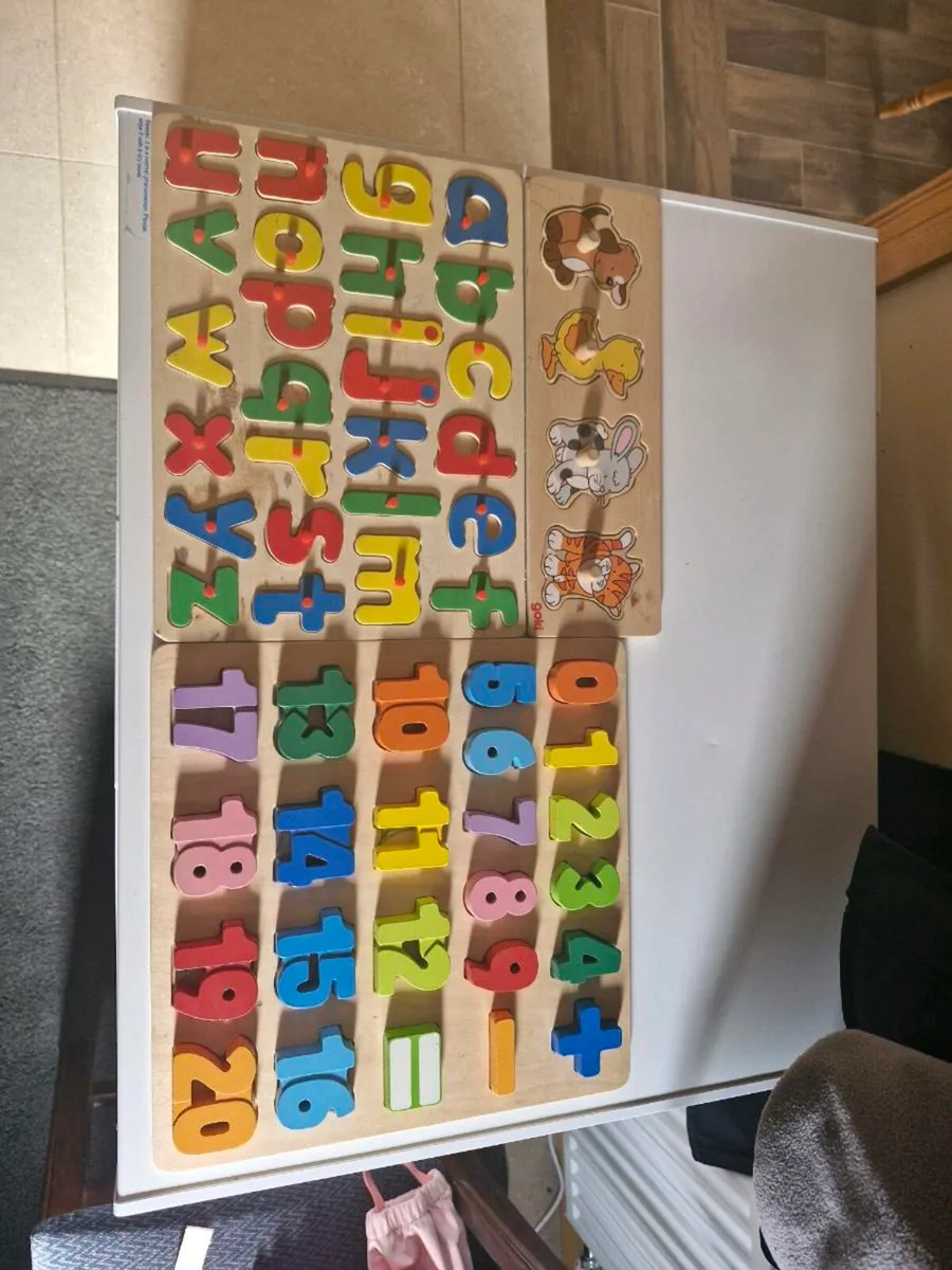 Wooden Junior jigsaws - Image 1