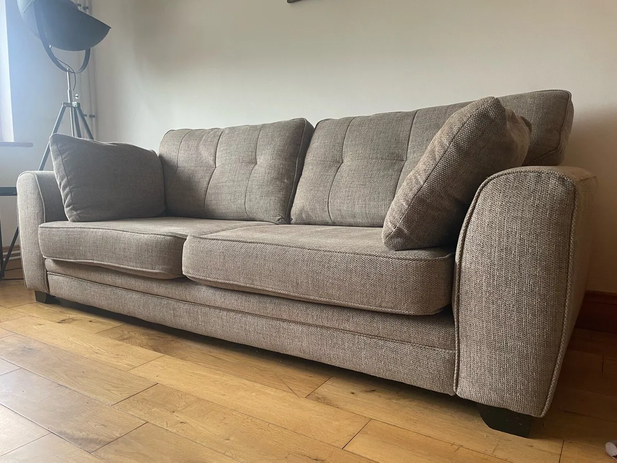 Couch set, 3 piece like new sofa - Image 3