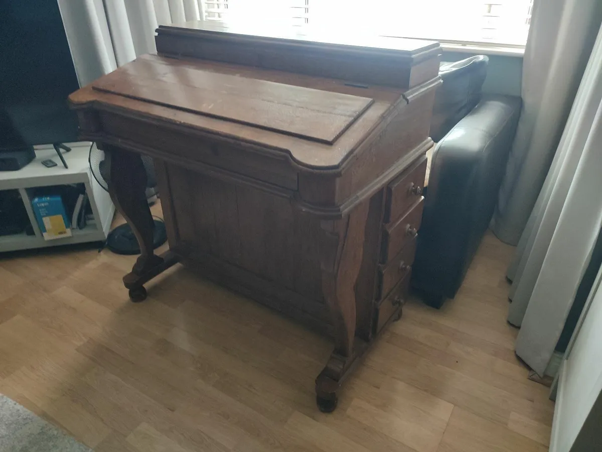 Davenport desk - Image 1