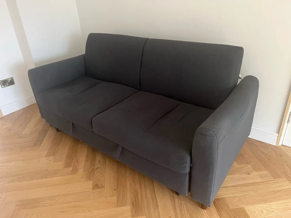 3 seater sofa bed