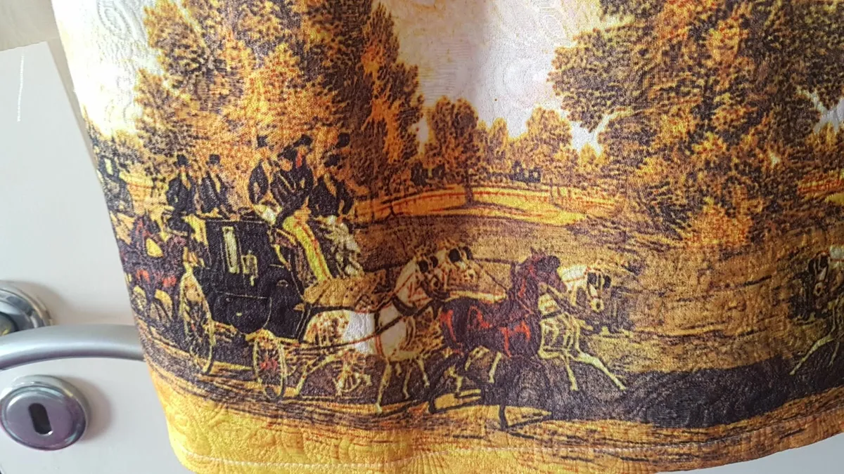 horse print dress s-m new - Image 4