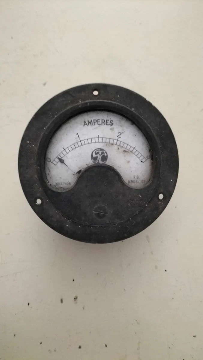 Electric panel meters. - Image 1