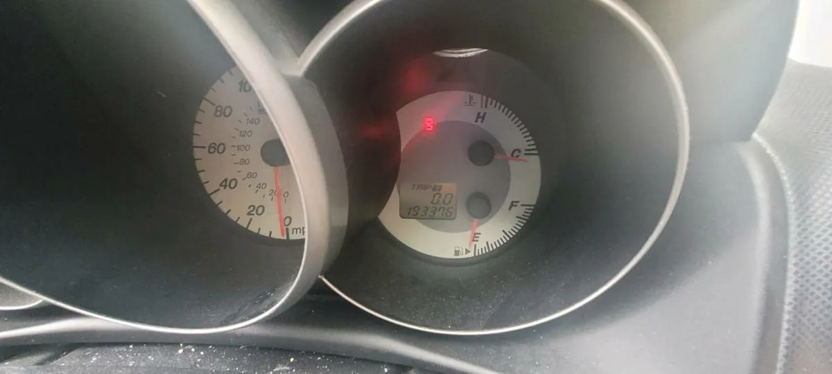 Mazda 3 2007 - Image 2