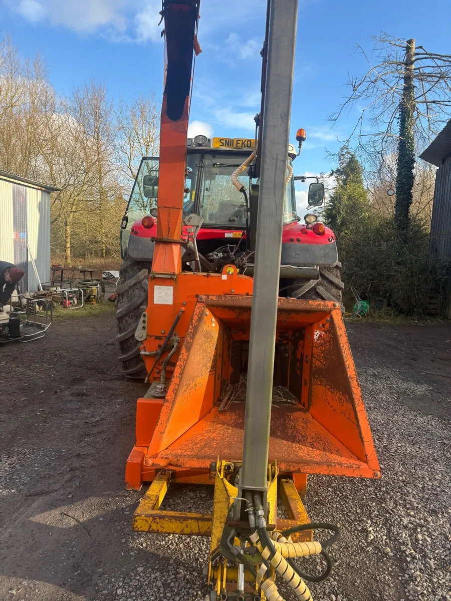 Wood chipper for hire - Image 2