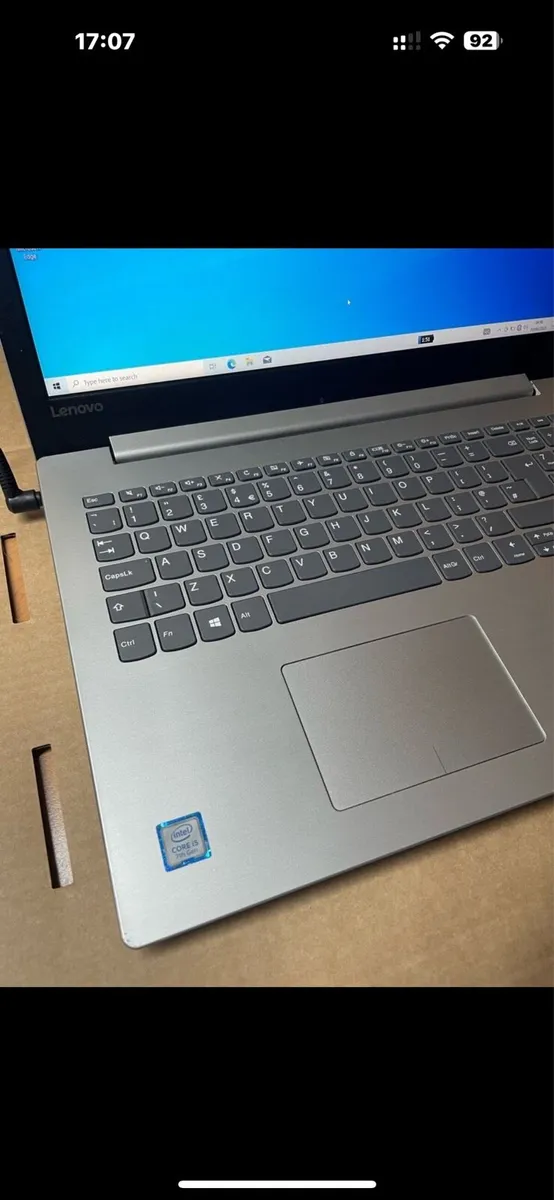 Lenovo laptop i5 8-256 win 10 - Image 3