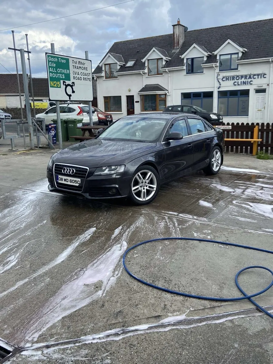 Audi A4 B8 08 - Image 1
