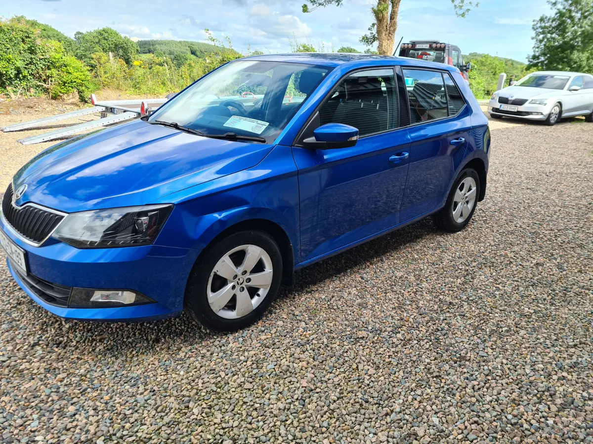 2017 SCODA FABIA  PETROL - Image 2