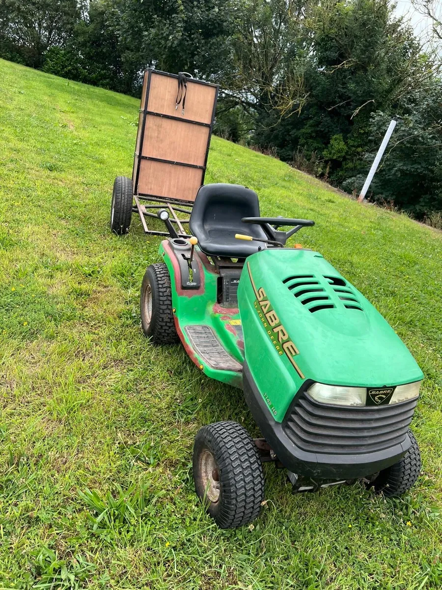 John Deere  Sabre - Image 4