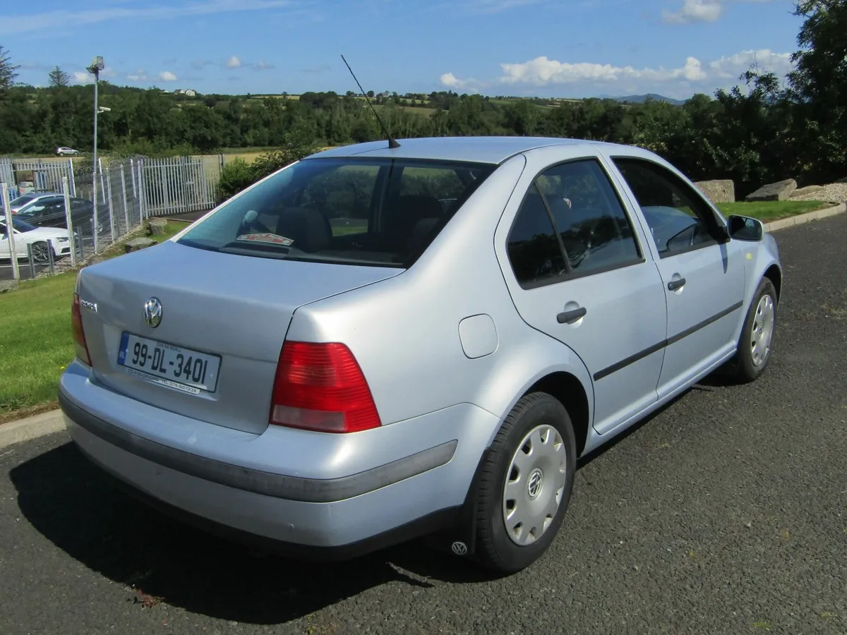 Volkswagen Bora 1999 - Image 4