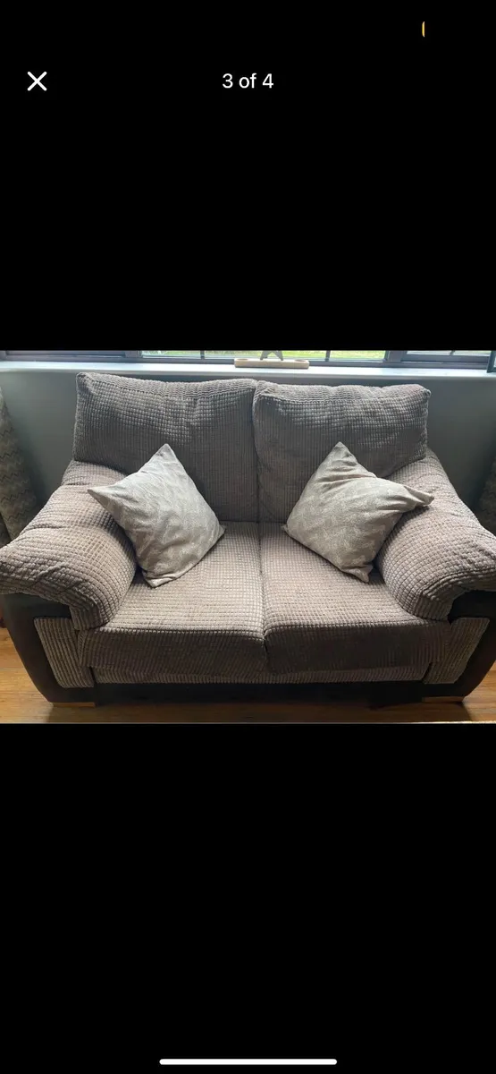 2 and 3 seater couch - Image 2