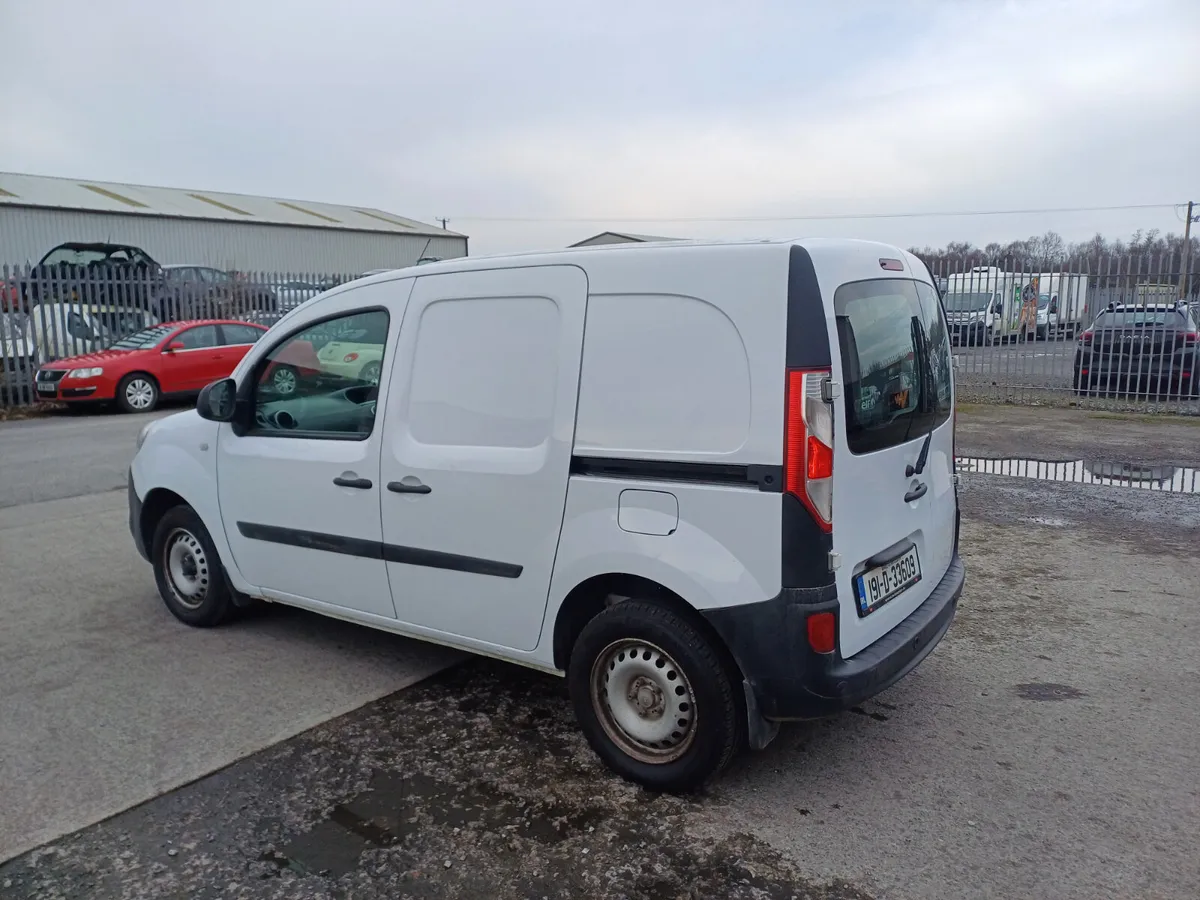 Renault Kangoo 2019 NEW DOE 06/26 - Image 4