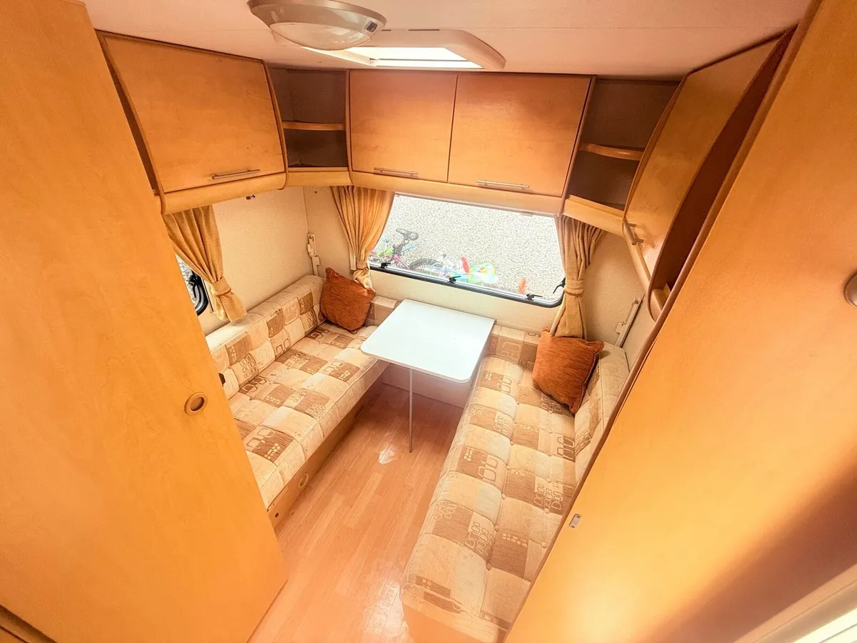 Bailey Pageant Series 6 six berth new awning - Image 3