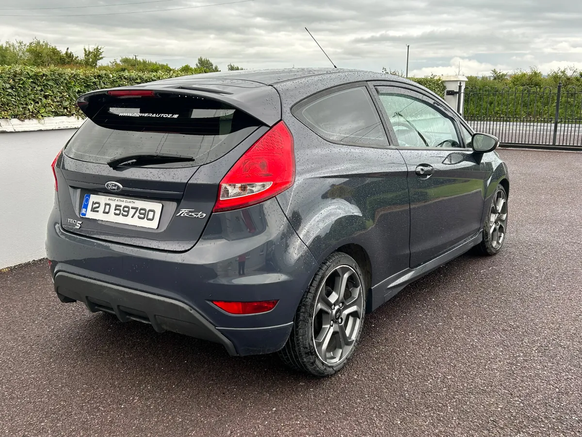 Ford Fiesta 2012 - Image 4