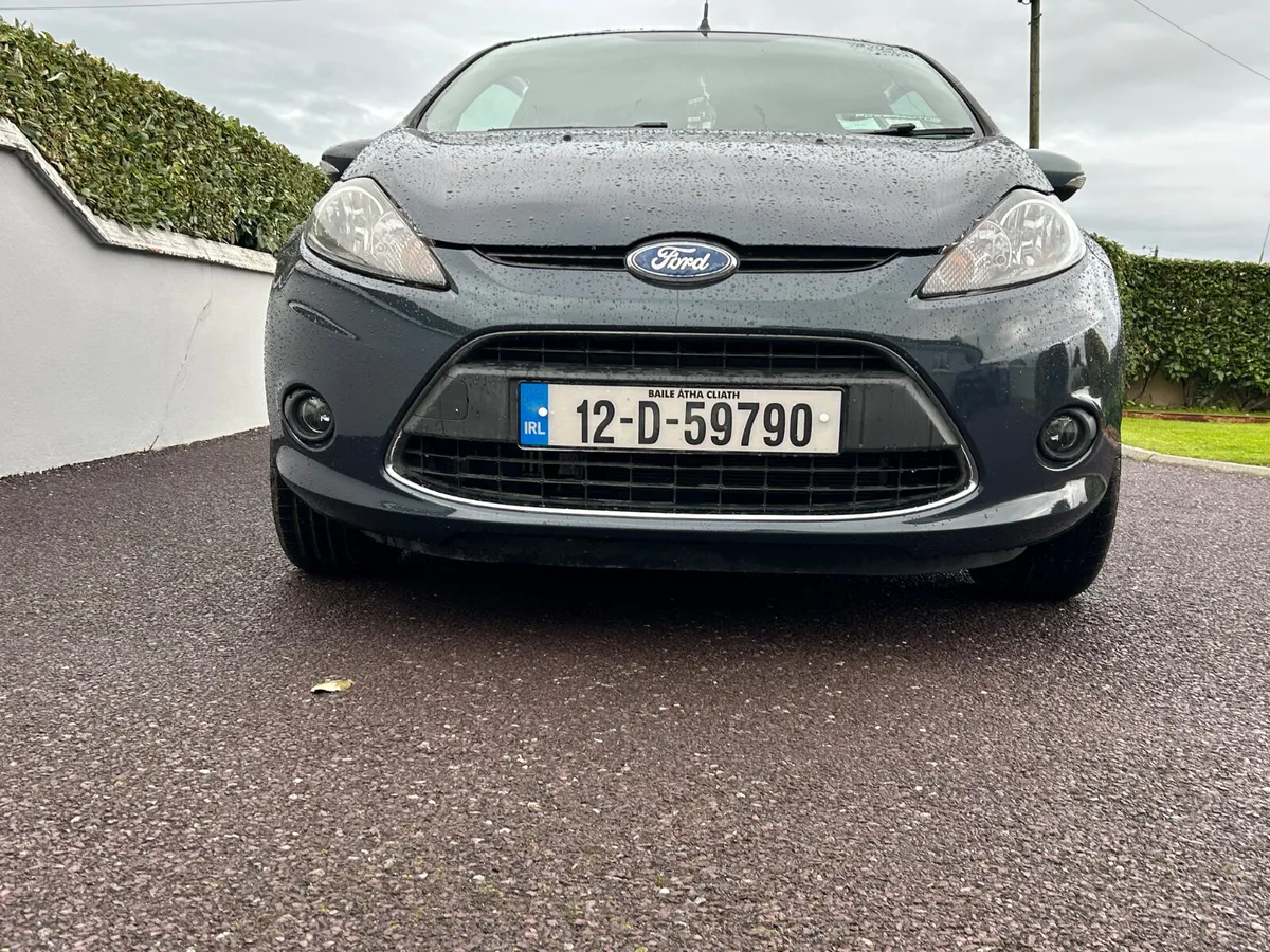 Ford Fiesta 2012 - Image 2