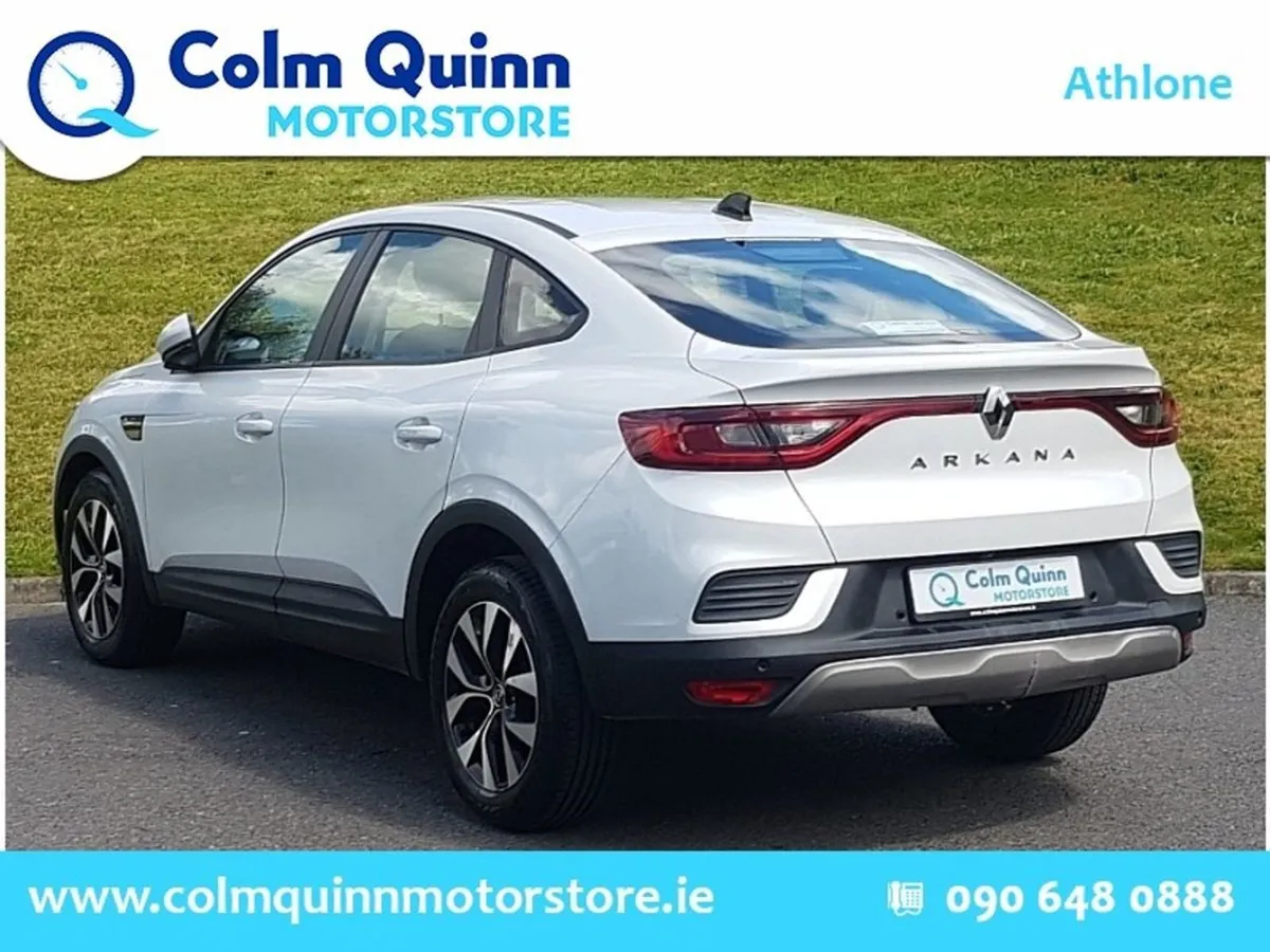 Renault Arkana Iconic TCE 140 Auto Mild Hybrid - Image 3