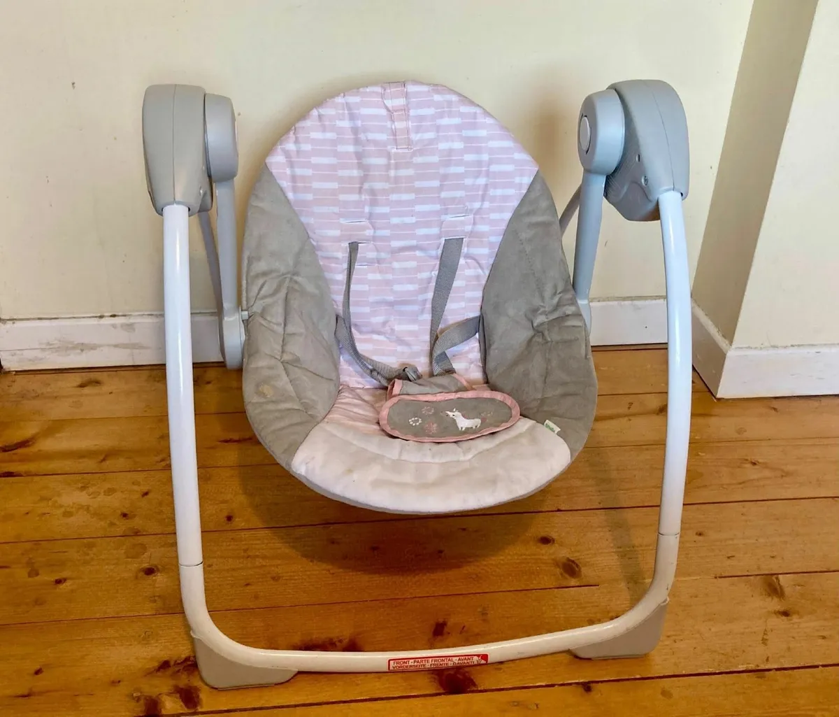Battery-Operated Baby Swing with Music - Image 1