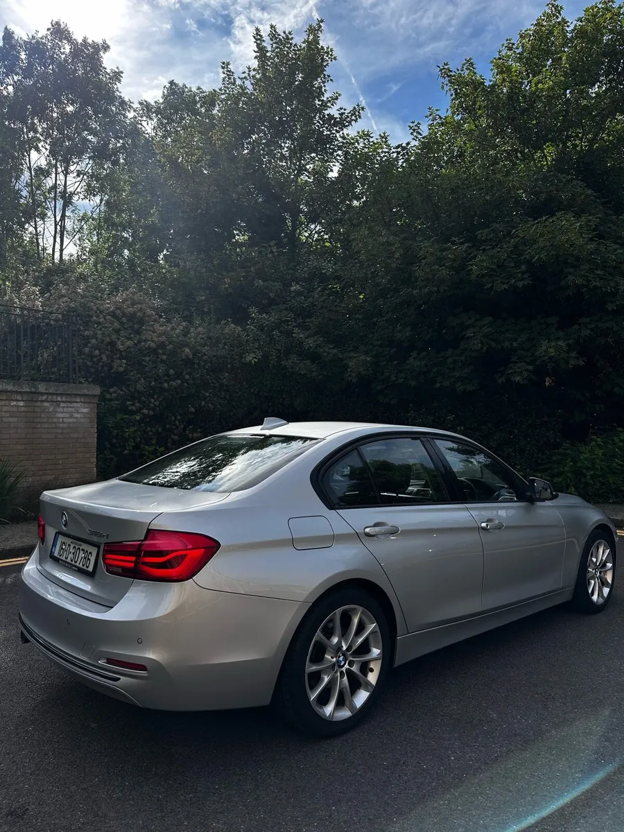 BMW 3-Series F30 Sport, Automatic - Image 4