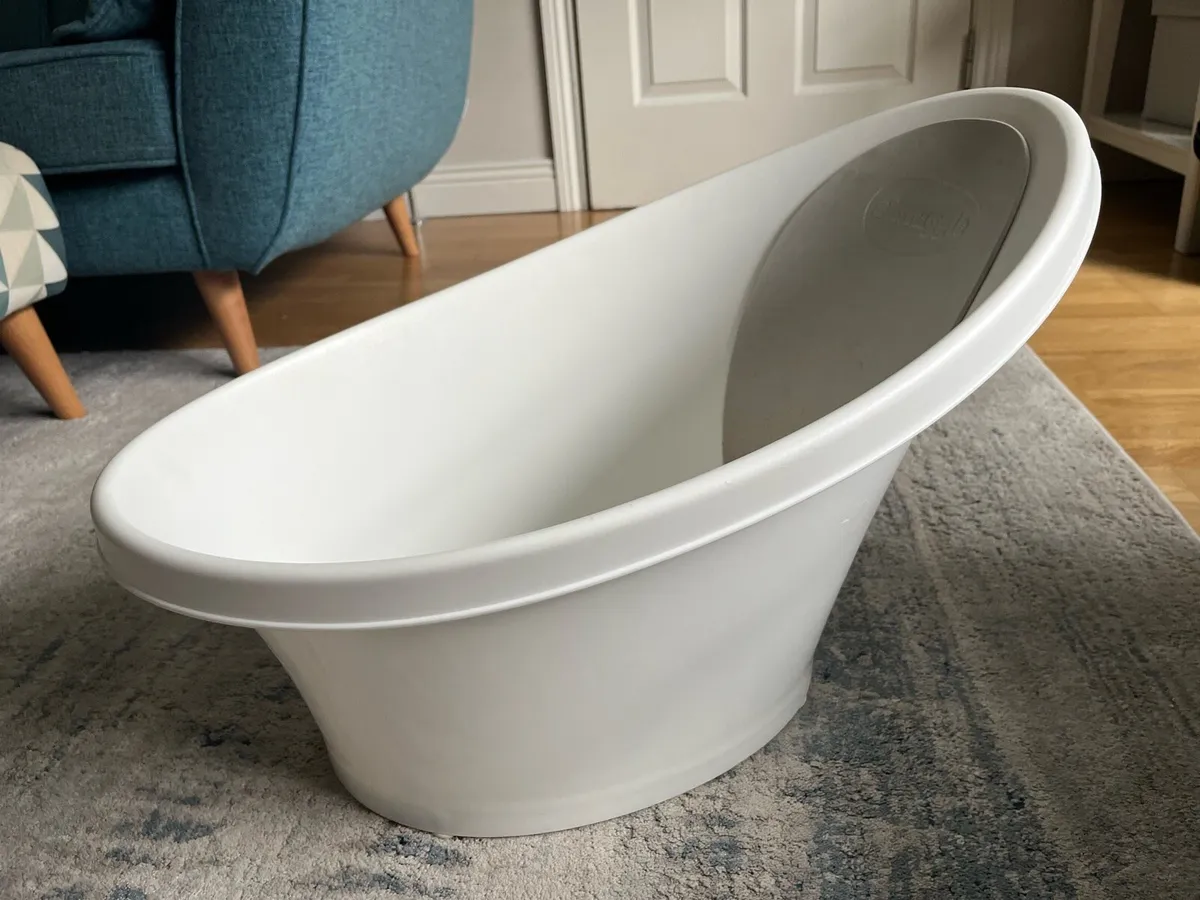 Shnuggle Baby Bath - Image 1