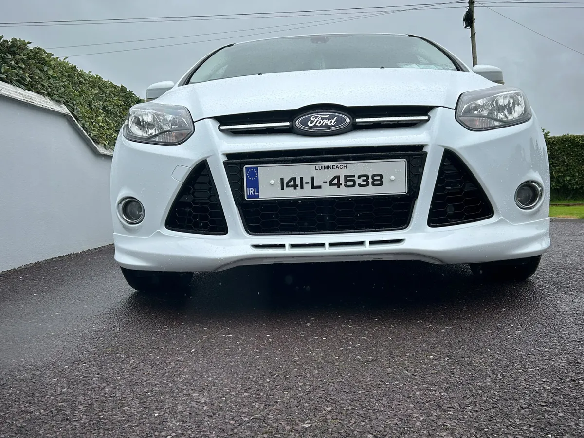 Ford Focus 2014 Zetec S Tax NCT - Image 3