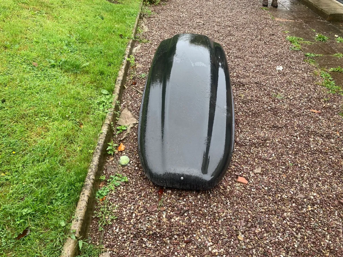 Roof box - Image 2