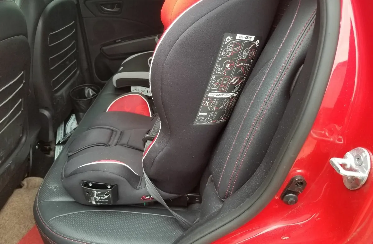 Car Child Seat - Image 3