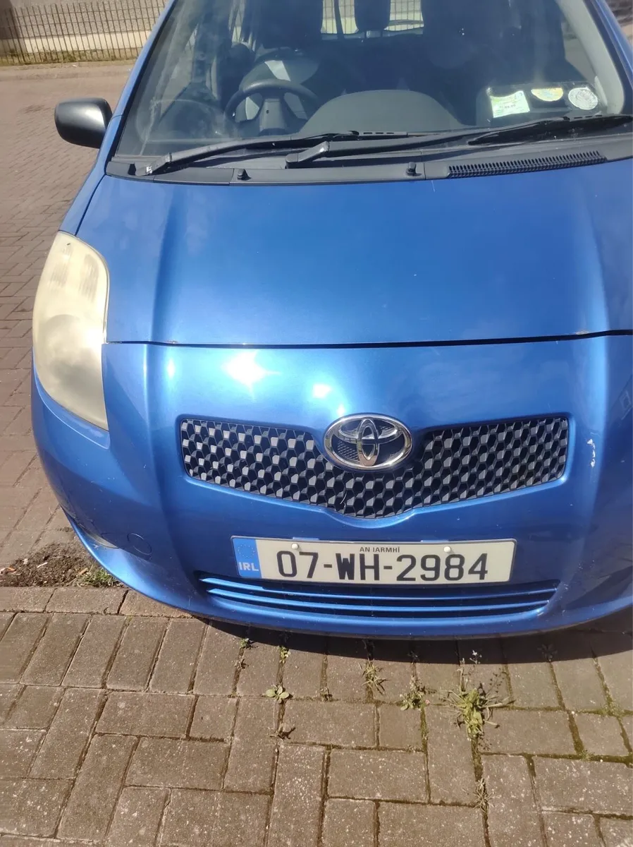 Toyota Yaris - Image 2