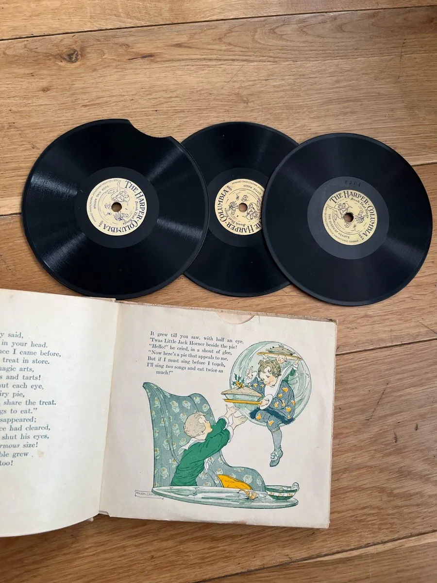 Rare 1900s children’s book with Vinyl Record - Image 4