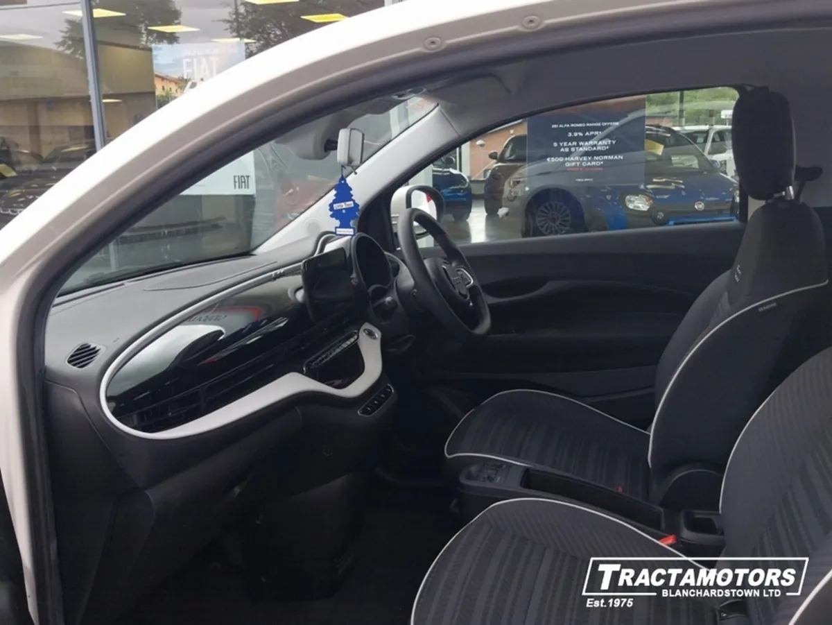 Fiat 500e ACTION  ELECTRIC  AUTO 3 DOOR - Image 4