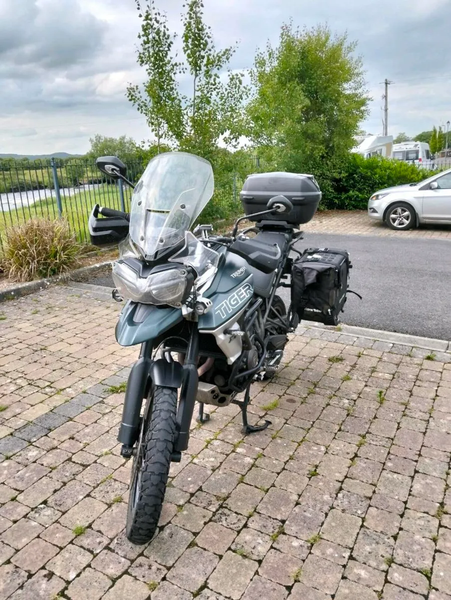 Triumph Tiger 800 - Image 2