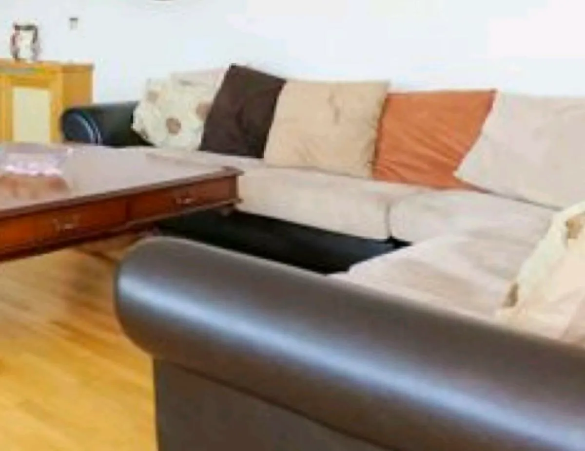 Extra large L shaped sofa - Image 3