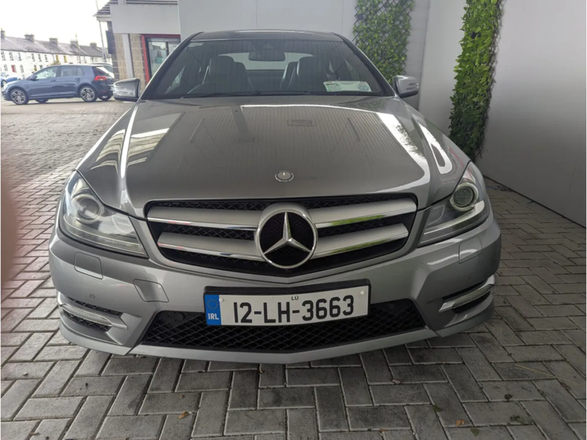 Mercedes-Benz C-Class C250 COUPE CDI BLUE EFFICIEN - Image 3