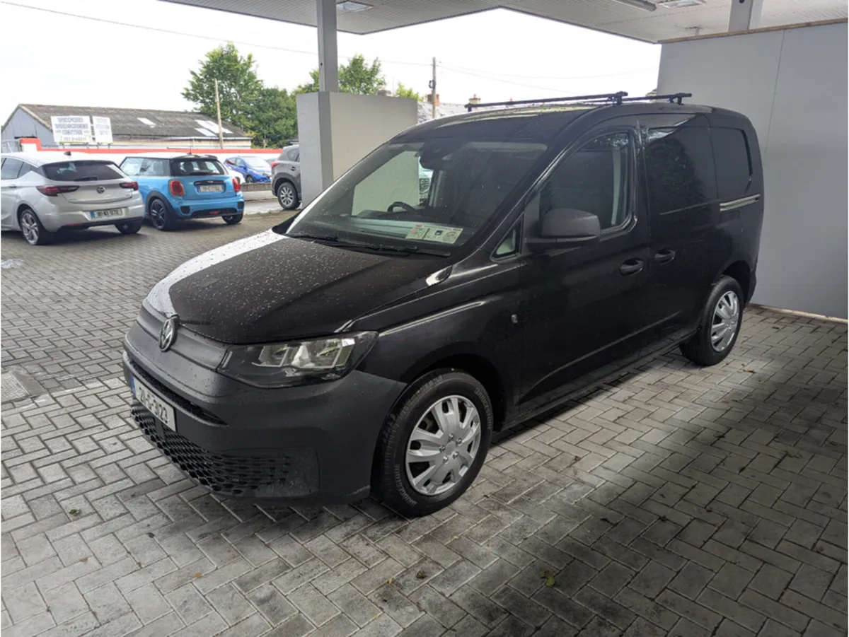 Volkswagen Caddy CARGO TDI 75HP MANUAL 6SPEED FWD - Image 3