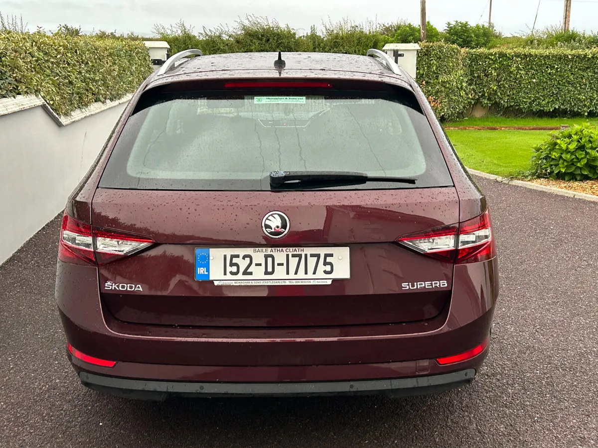 Skoda Superb 2015 - Image 3