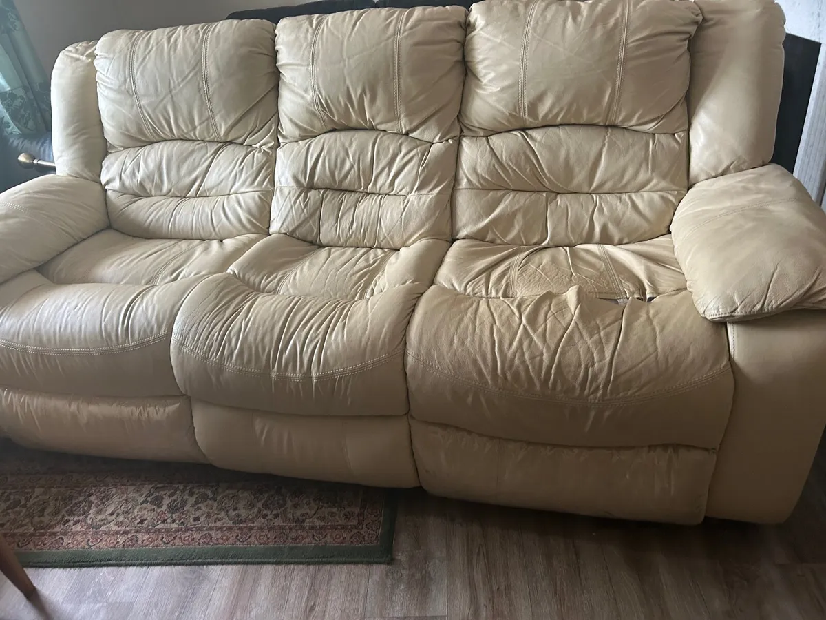 Couch - Image 1