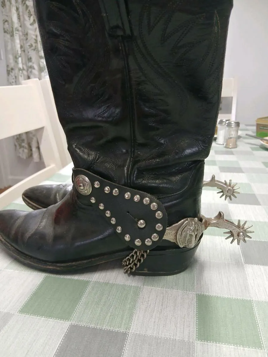 Cowboy boots - Image 1