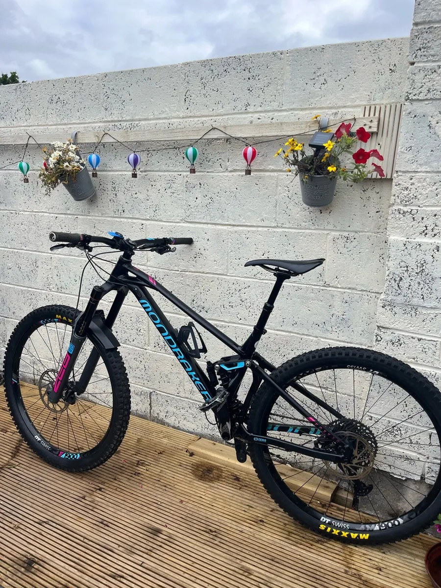 Mondraker Foxy XR 29 Enduro Bike - Image 2