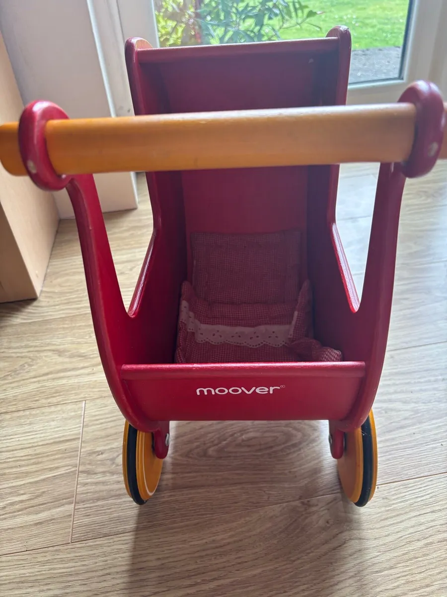 Dolls pram - Image 2