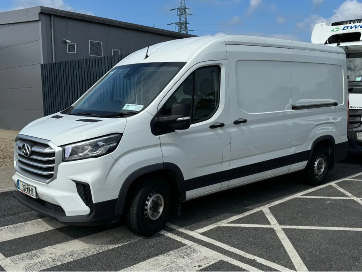 Maxus DELIVER 9 PV LH | FWD BASE 4DR - Image 2