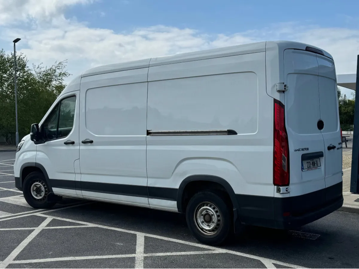 Maxus DELIVER 9 PV LH | FWD BASE 4DR - Image 3