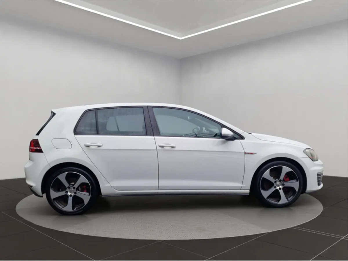 Volkswagen Golf GTI 2.0 DSG  *** FULL  SPEC *** CL - Image 4