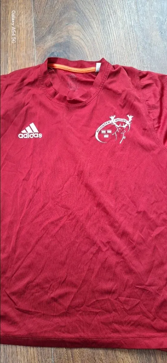 Munster Rugby training jersey
