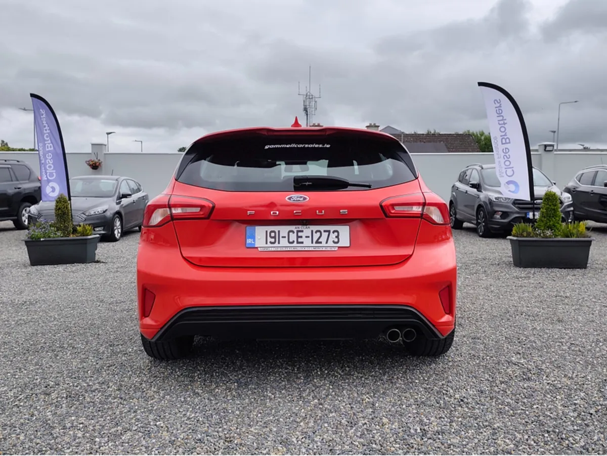 Ford Focus ST-LINE 1.5 TDCI 125PS 6SPEED 5DR - Image 3