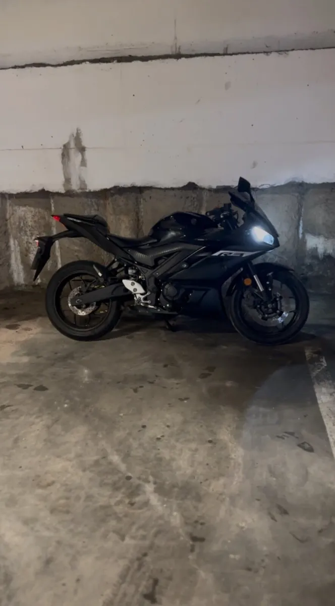 YAMAHA R3 2024 - Image 1