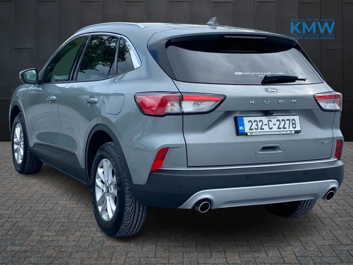 Ford Kuga Titanium 5DR 2.5 Phev 225 S6 S6.2 CT - Image 4