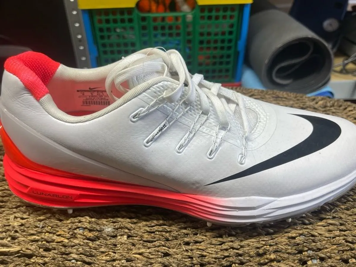 Nike golf shoes - Image 1
